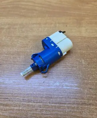 Volvo XC60 Brake pedal sensor switch 3M5T9C872AC