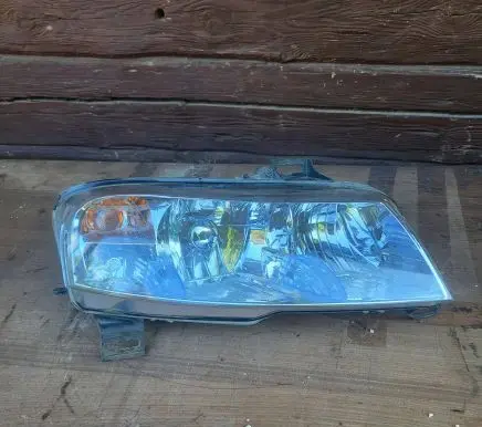 Fiat Stilo Headlight/headlamp 6611133R 6611134R 40703