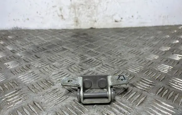 Hyundai Kona I Tailgate/trunk/boot hinge