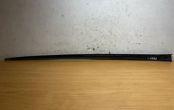 Volkswagen Golf VII Windshield trim 5G0854328B C1951
