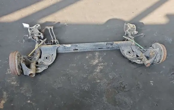 Renault Clio IV Rear axle beam IMPRK1555722