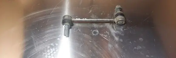 Front anti-roll bar/stabilizer link