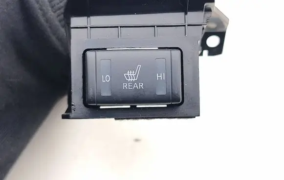Nissan Leaf II (ZE1) Seat heating switch 969395SH2B