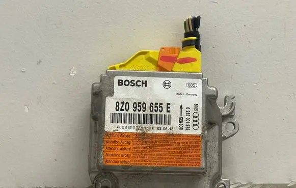 Audi A2 Airbag control unit/module 8Z0959655E