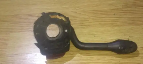 Volkswagen Golf III Indicator stalk dotsaeqb91