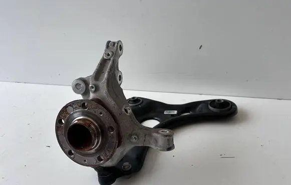 MG MG4 ev Front wheel hub spindle knuckle 10902015