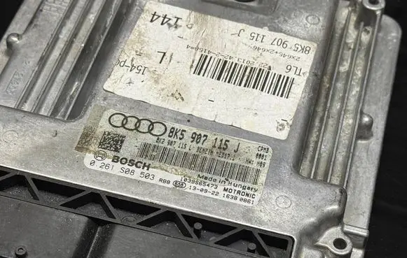 Audi S5 F5 Engine control unit/module 8K5907115J 8K2907115L 0261S08503