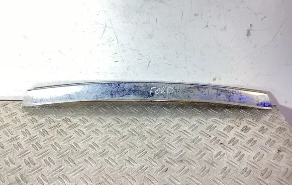 Ford Focus Front bumper splitter molding 98AB17D750CF