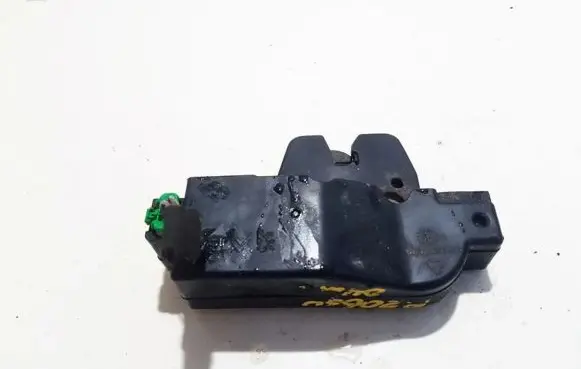 Peugeot 206 Tailgate/trunk/boot lock/catch/latch 25100302 9646091580