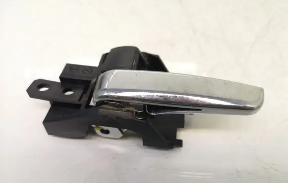 Mitsubishi ASX Rear door interior handle