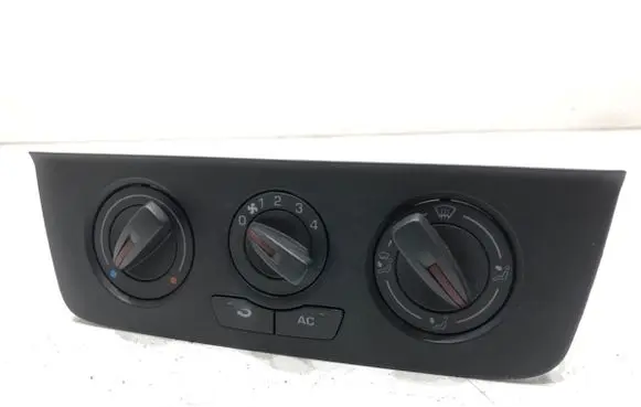Seat Ibiza IV (6J,6P) Interior fan control switch 6J0820045A