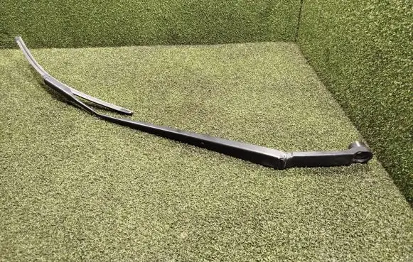 Subaru Outback (BT) Front wiper blade arm 9365 2233