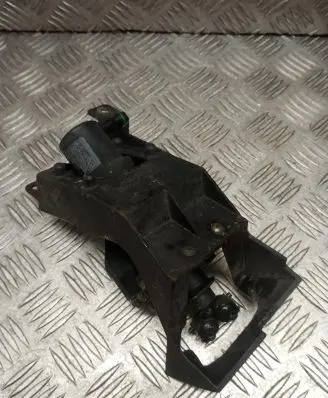 Mazda 3 I Headlight washer spray nozzle P3830