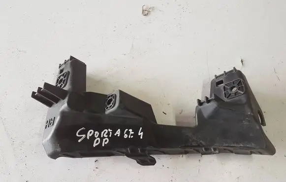 KIA Sportage Front bumper mounting bracket