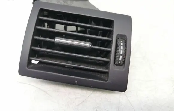Mercedes-Benz A W169 Dashboard side air vent grill/cover trim 1698300254 1005378