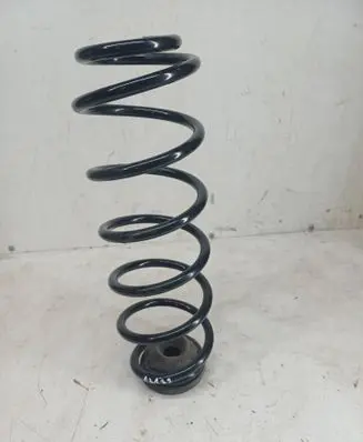 Volkswagen Polo IV 9N3 Rear coil spring
