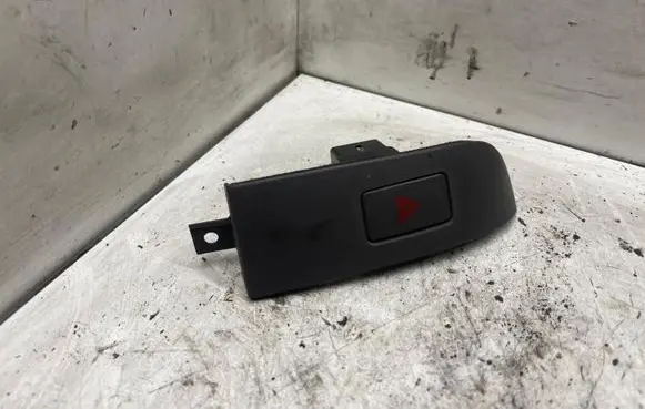 Hyundai Sonata Hazard light switch 603258