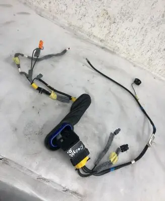 Opel Grandland X Tailgate/trunk wiring harness 9822087180