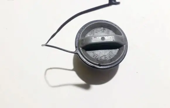 Toyota RAV 4 (XA20) Fuel tank filler cap 