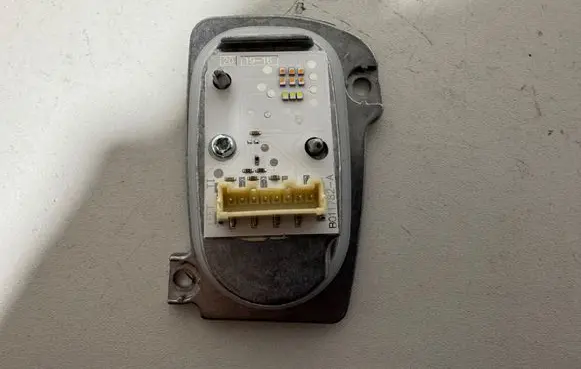 Audi A3 S3 8V LED ballast control module 8V0998473A