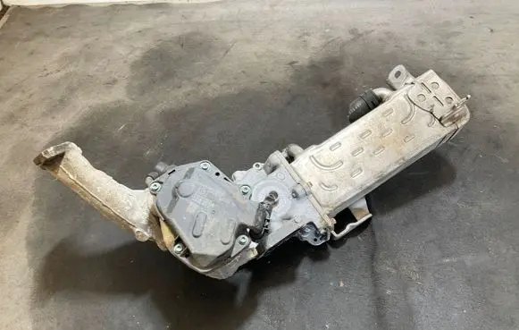 Mercedes-Benz Sprinter W906 EGR valve A6511400860 A2C83261000