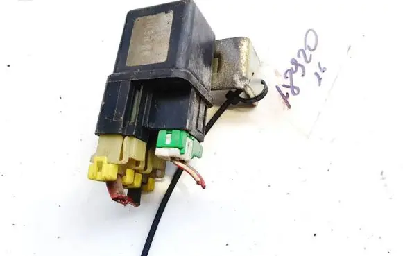 Nissan Primera Other relay 9906101