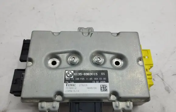 BMW 5 E60 E61 Door control unit/module 6963015 2782C6 75789012