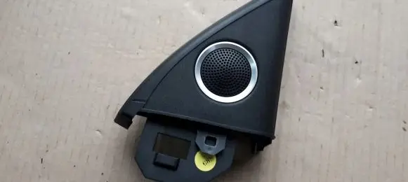 Audi A5 8T 8F Front door speaker cover trim 8T0857506