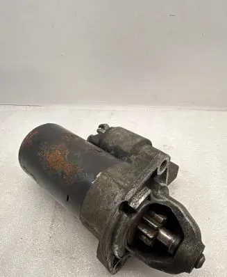 BMW 5 E39 Starter motor 0001108157