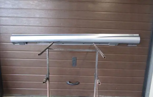 Mercedes-Benz C AMG W202 Front sill (body part) 