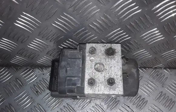 Nissan Primera ABS Pump 0273004565