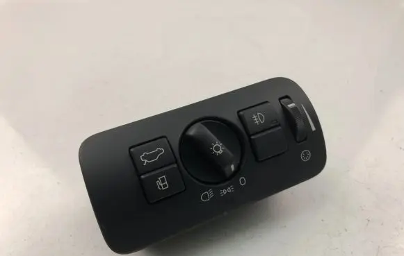 Volvo XC60 Light switch 30739412