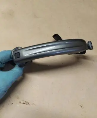 Audi Q7 4L Front door exterior handle 4L0837205B