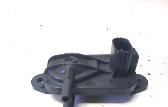 Ford Focus C-MAX Exhaust gas pressure sensor 3M5A5L200AB