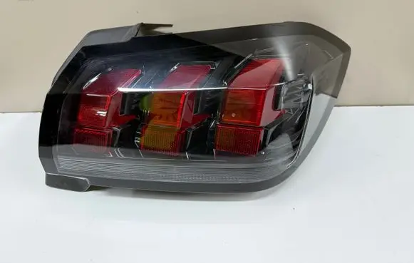 Peugeot 208 II Rear/tail lights 9823216580