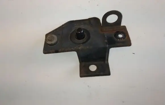 Toyota Auris 150 Radiator mount bracket