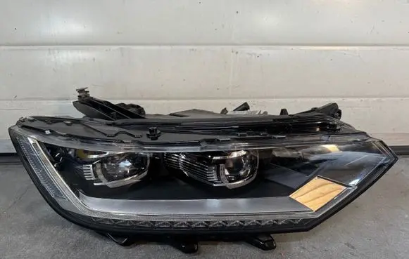 Headlight/headlamp