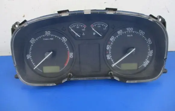 Skoda Octavia Mk1 (1U) Speedometer (instrument cluster) 1U0920811F
