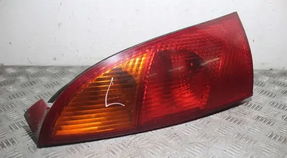 Ford Focus Rear/tail lights XS4113405AD