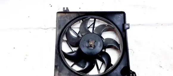 KIA Spectra Radiator cooling fan shroud 4548548 4569631