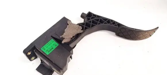 Skoda Fabia Mk1 (6Y) Accelerator throttle pedal 0280752215