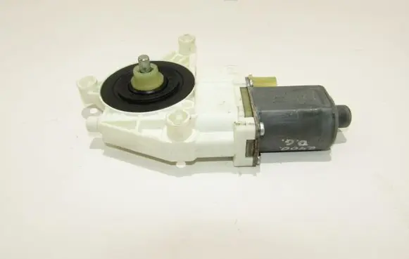 Dodge Journey Rear door window regulator motor 0130822474