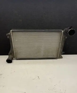 Volkswagen Caddy Intercooler radiator 1K0145928