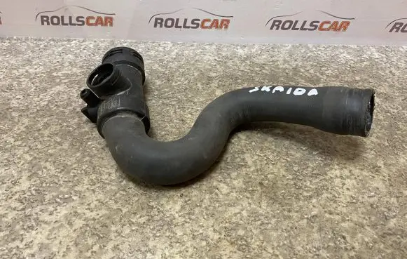 Audi A6 S6 C5 4B Engine coolant pipe/hose 4B0121049D