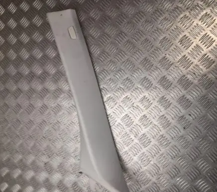 BMW 5 G30 G31 (A) pillar trim 7384525