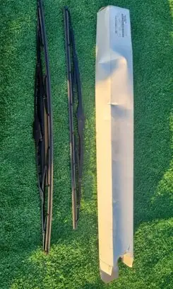 Porsche Panamera (970) Windshield/front glass wiper blade 97062890100 00106839046