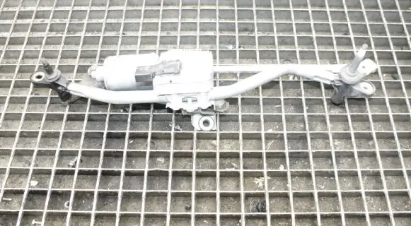 Audi A5 8T 8F Front wiper linkage and motor 8T2955119D