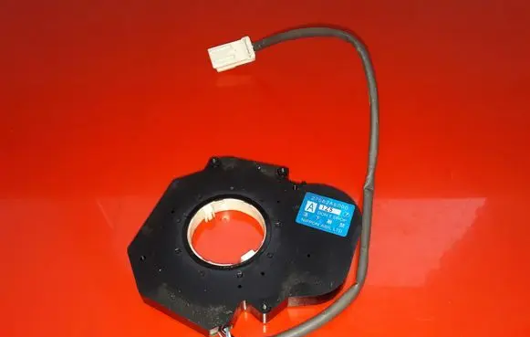 Subaru Outback Steering angle sensor 27582AE000