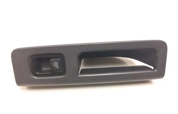 Volvo V50 Rear door handle trim 8679478