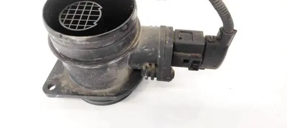 Skoda Octavia Mk2 (1Z) Mass air flow meter 0281002531 038906461B